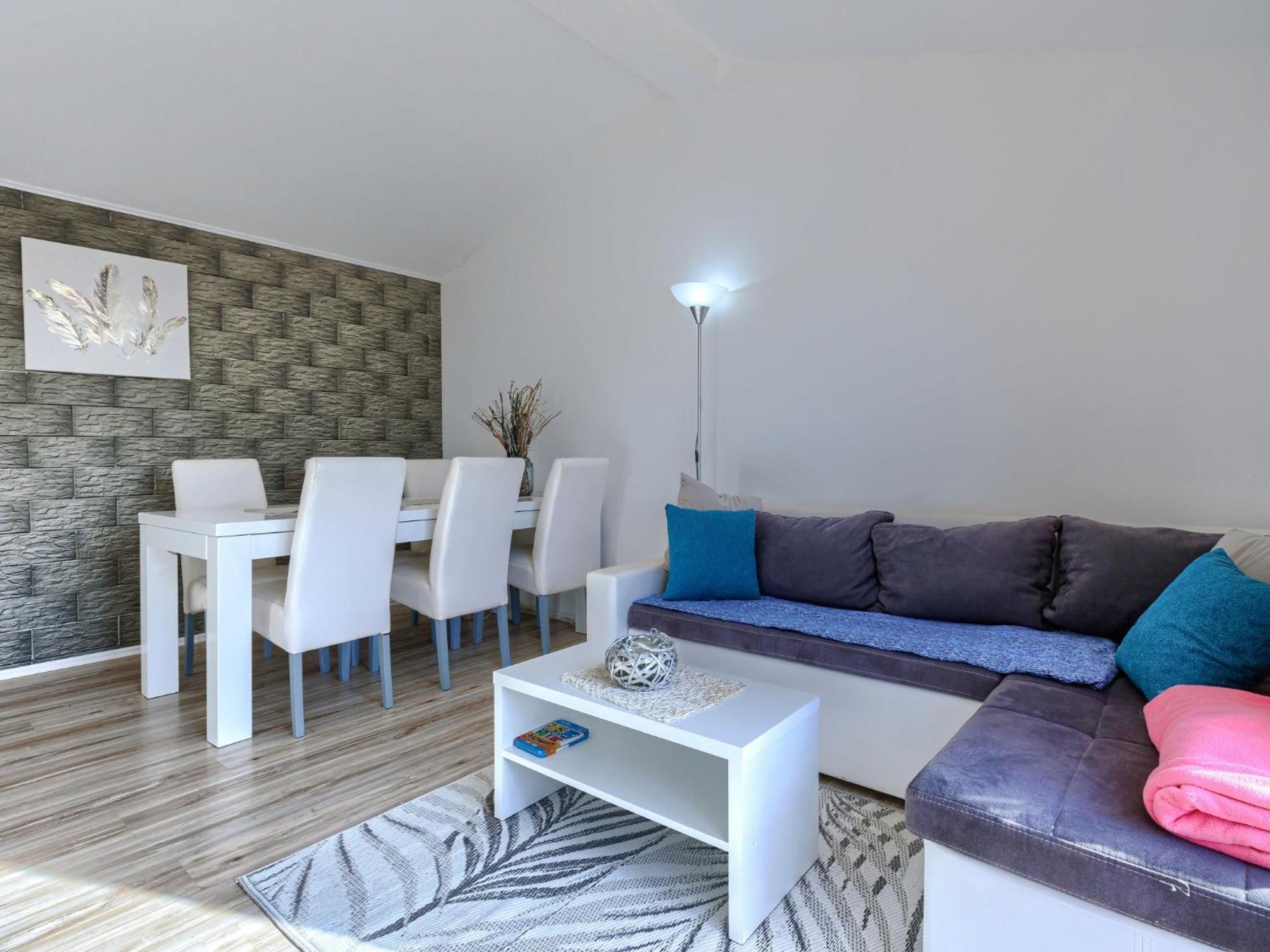 Nena By Interhome *