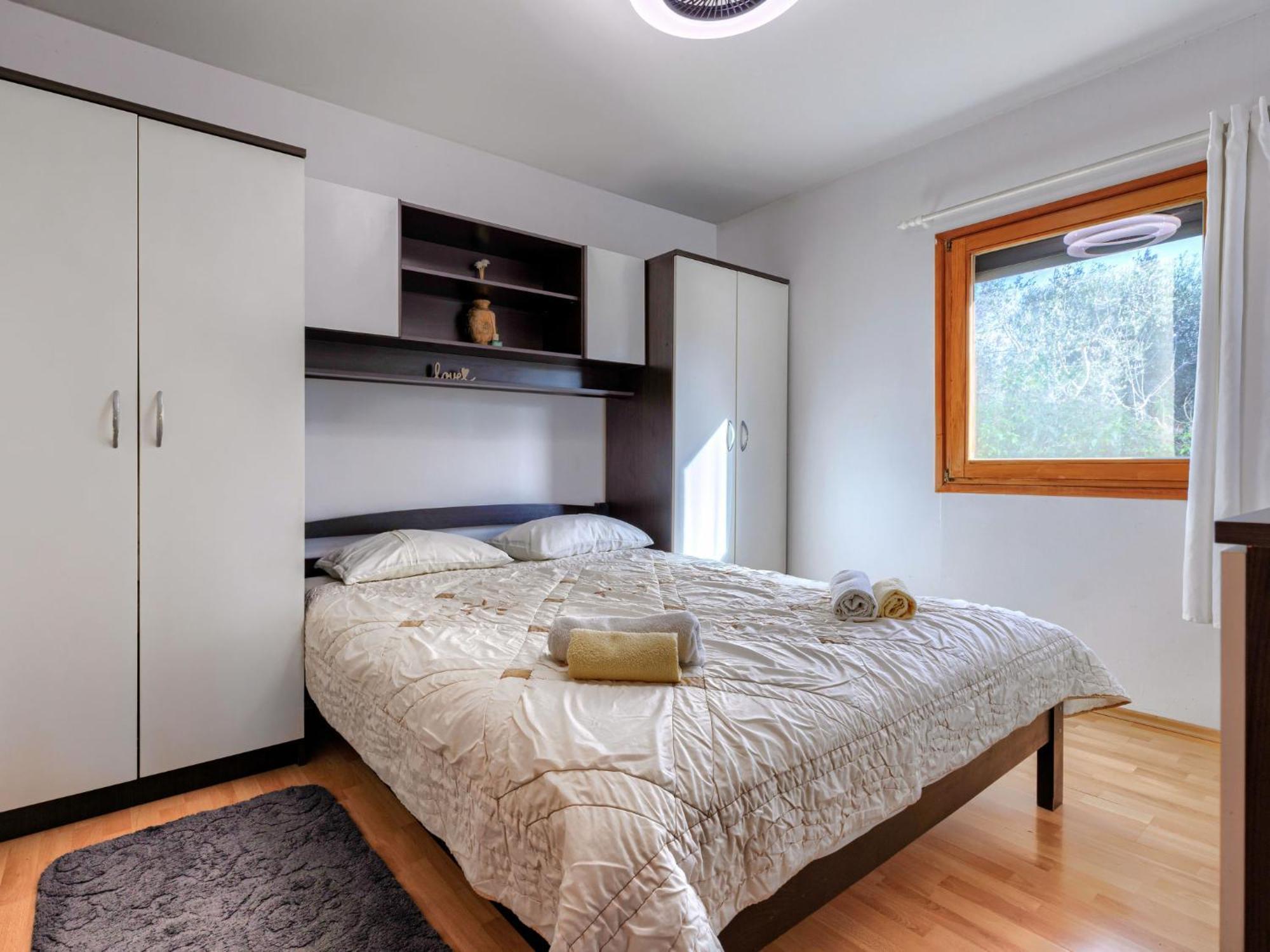 Nena By Interhome * Pula